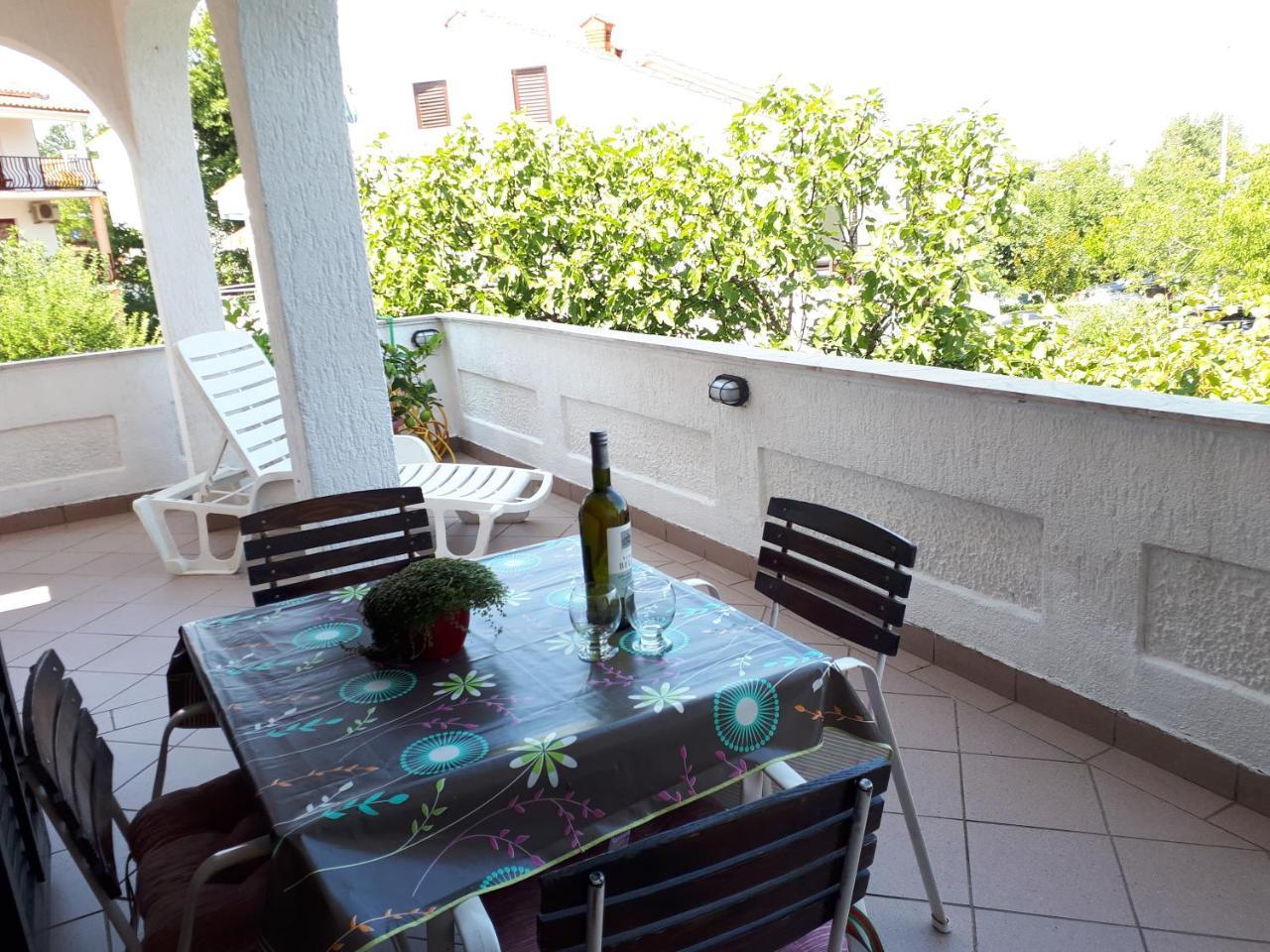 Apartments Vila Ida วานตาชิชี ภายนอก รูปภาพ