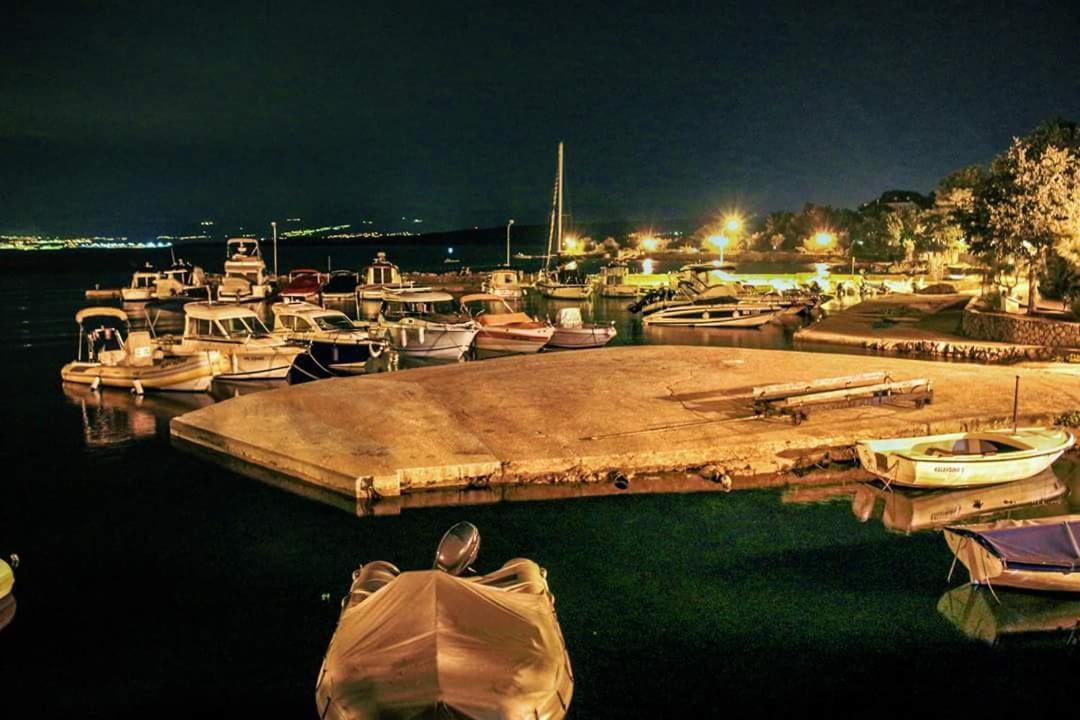 Apartments Vila Ida วานตาชิชี ภายนอก รูปภาพ